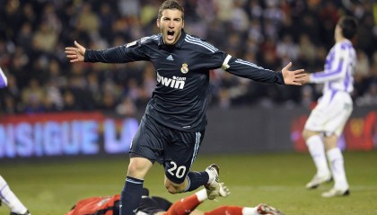 开云全站下载-《绝地求生》赛事观众职业分布：学生、白领与自由职业者的电竞参与