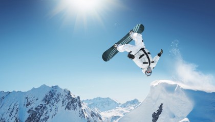 开云体育移动版-全国青少年登山比赛，攀登梦想之巅，2020登山挑战赛