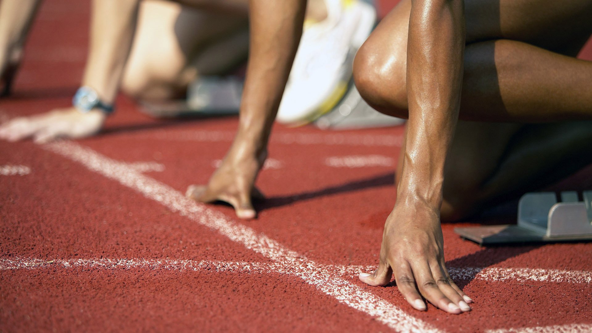 最激烈的终点冲刺回顾，终点冲刺跑的临近终点的一段